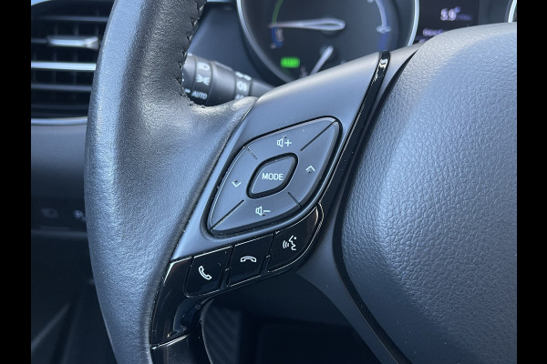 Toyota C-HR 2.0 Hybrid Team D | CarPlay | Parelmoer | Camera | ACC | LED | DAB+ | Keyless | 18 inch