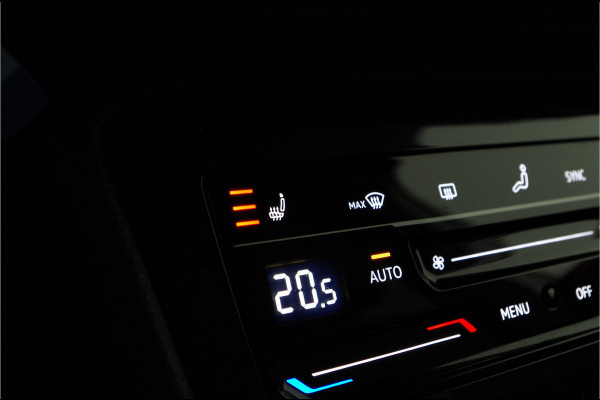 Volkswagen Tiguan 1.5 TSI R-Line > IQ.Light/trekhaak/20 inch Suzuka/Black Style Design-pakket...