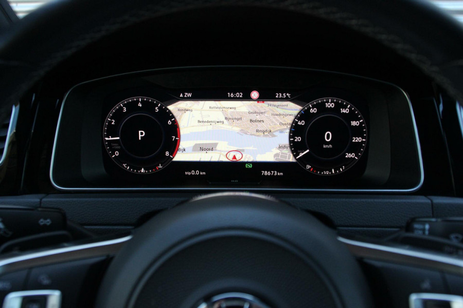 Volkswagen Golf 7.5 - 1.5 TSI 2x R Line 150 PK Automaat |PANORAMADAK, VIRTUAL, CRUISE, STOELVERWARMING, CAMERA, LED, PDC|