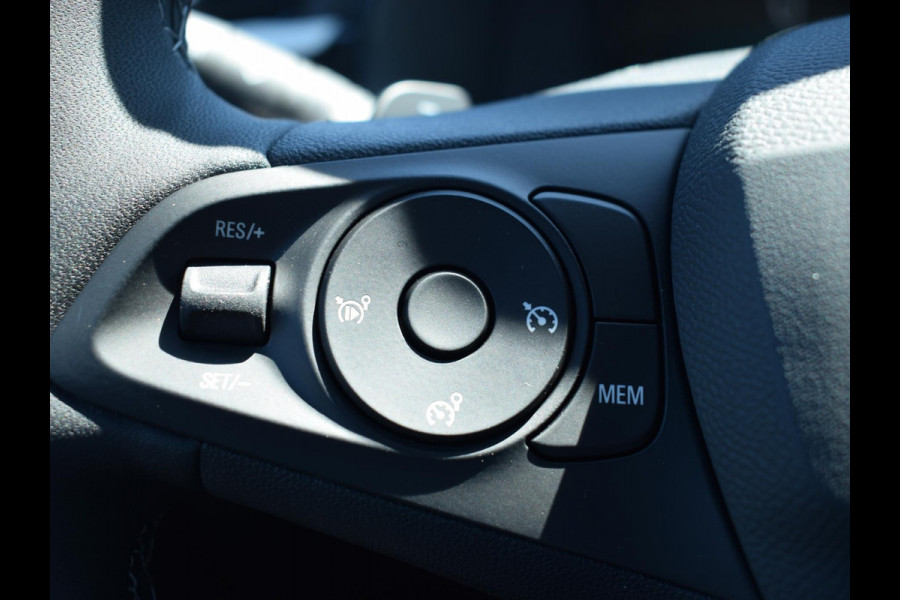 Opel Corsa 1.2 Turbo Hybrid GS | CAMERA + SENSOREN | STOELVERWARMING + MASSAGE | KEYLESS