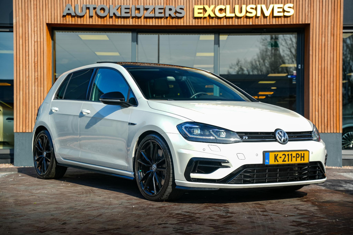 Volkswagen Golf 2.0 TSI 4Motion R Panodak Camera Navi ACC Volkswagen Golf 2.0 TSI 4Motion R Panodak Camera Navi ACC