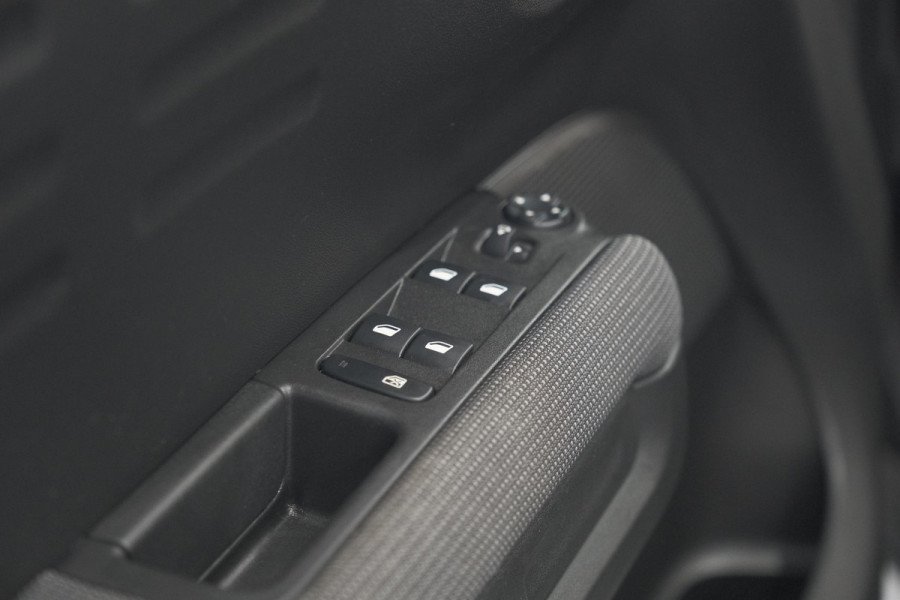 Citroën C3 Aircross PureTech 110 S&S Business | Navigatie | Parkeersensoren | Climate Control