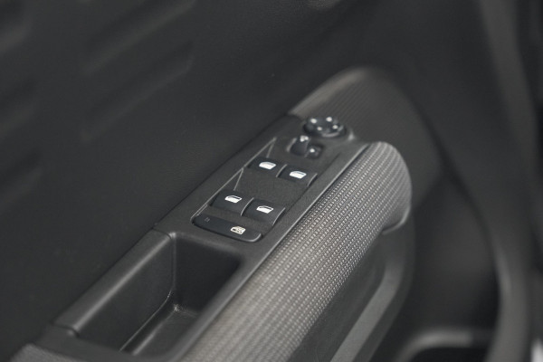 Citroën C3 Aircross PureTech 110 S&S Business | Navigatie | Parkeersensoren | Climate Control
