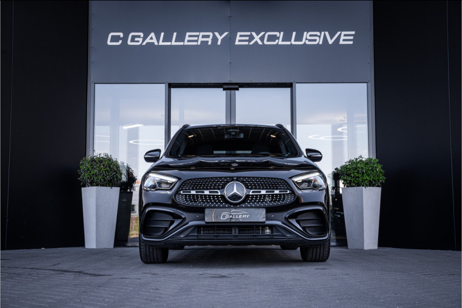 Mercedes-Benz GLA 180 AMG Line - Panorama | Elek. Trekhaak | ACC | Camera