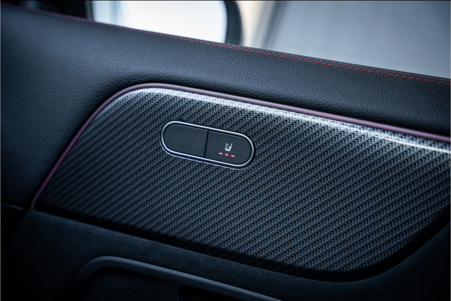 Mercedes-Benz GLA 180 AMG Line - Panorama | Elek. Trekhaak | ACC | Camera
