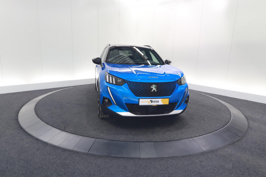 Peugeot e-2008 EV GT 50 kWh | Adaptieve Cruise Control | Camera | Navigatie | Dodehoekdetectie
