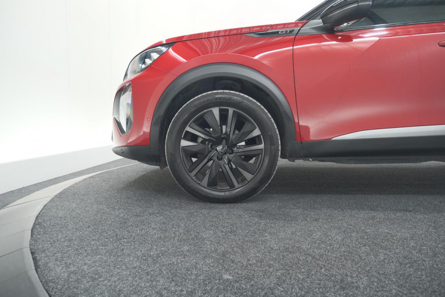Peugeot 2008 PureTech 130 EAT8 GT | 360 Camera | Dodehoekdetectie | Navigatie | Apple Carplay