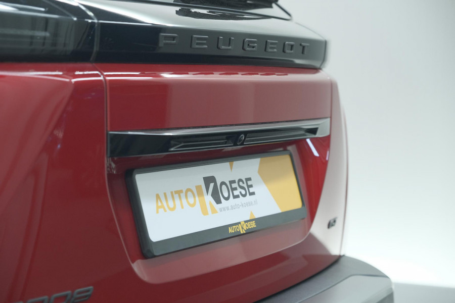 Peugeot 2008 PureTech 130 EAT8 GT | 360 Camera | Dodehoekdetectie | Navigatie | Apple Carplay