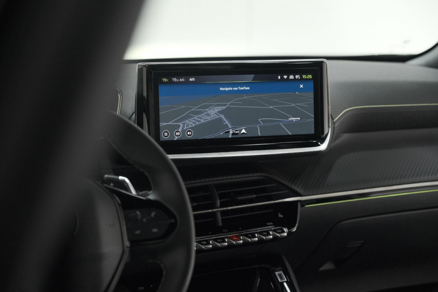 Peugeot 2008 PureTech 130 EAT8 GT | 360 Camera | Dodehoekdetectie | Navigatie | Apple Carplay