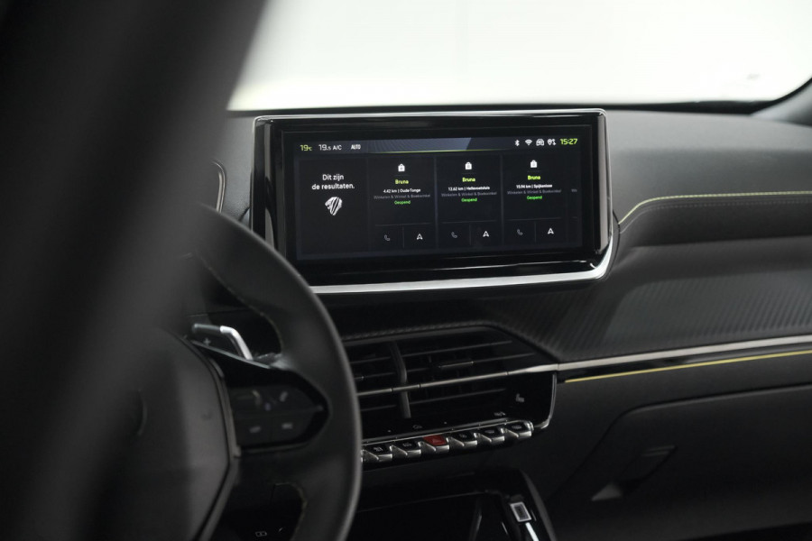 Peugeot 2008 PureTech 130 EAT8 GT | 360 Camera | Dodehoekdetectie | Navigatie | Apple Carplay