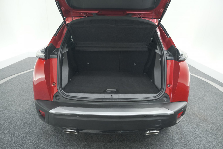 Peugeot 2008 PureTech 130 EAT8 GT | 360 Camera | Dodehoekdetectie | Navigatie | Apple Carplay