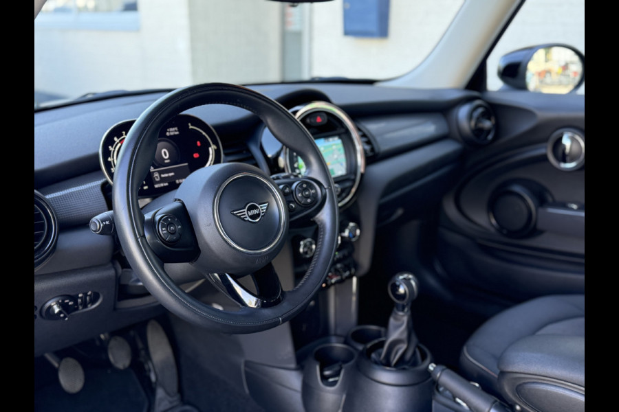 MINI Mini 1.5 Cooper Chili | XENON | CARPLAY | NAVI | KEYLESS | 1e EIGENAAR | NL AUTO