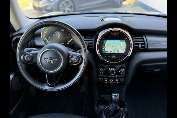 MINI Mini 1.5 Cooper Chili | XENON | CARPLAY | NAVI | KEYLESS | 1e EIGENAAR | NL AUTO