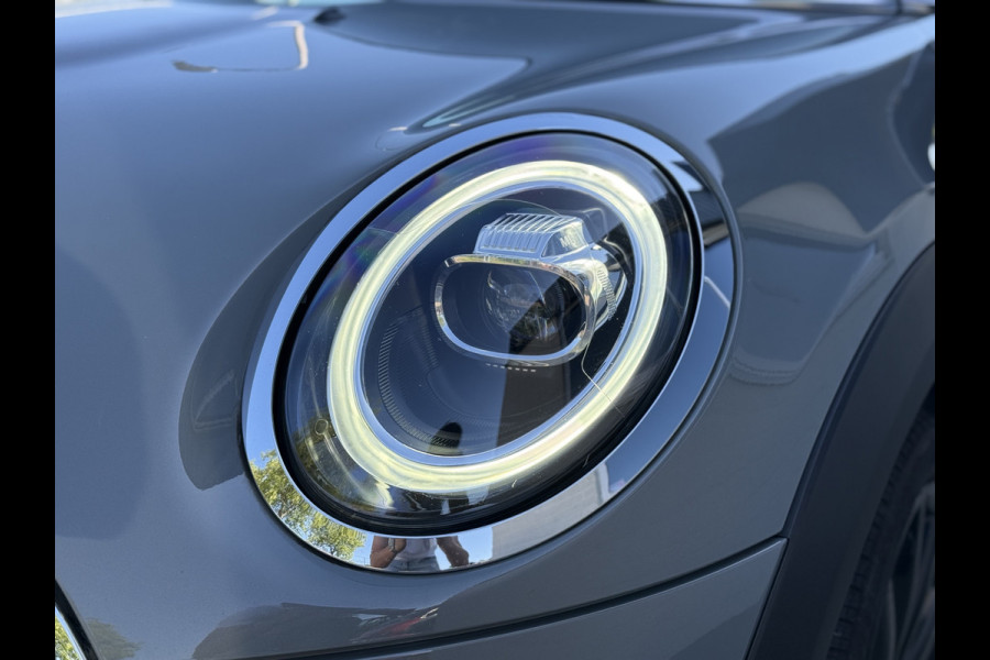 MINI Mini 1.5 Cooper Chili | XENON | CARPLAY | NAVI | KEYLESS | 1e EIGENAAR | NL AUTO