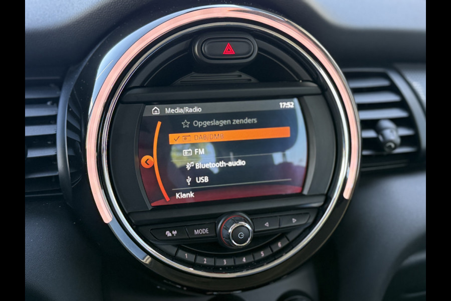 MINI Mini 1.5 Cooper Chili | XENON | CARPLAY | NAVI | KEYLESS | 1e EIGENAAR | NL AUTO