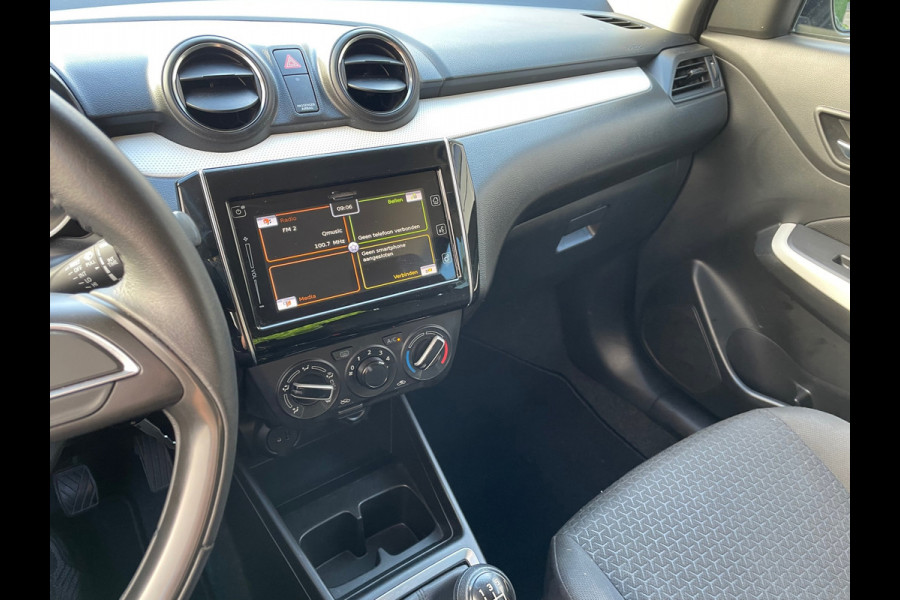 Suzuki Swift 1.2 Select / Camera / Navigatie / Stoelverwarming