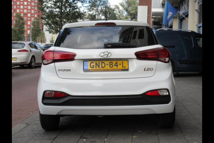 Hyundai i20 1.2 LP i-Drive Cool 5 Deurs Airco Navi Carplay