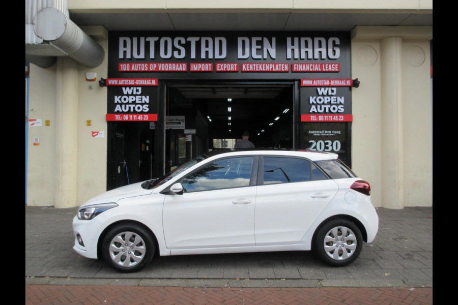 Hyundai i20 1.2 LP i-Drive Cool 5 Deurs Airco Navi Carplay