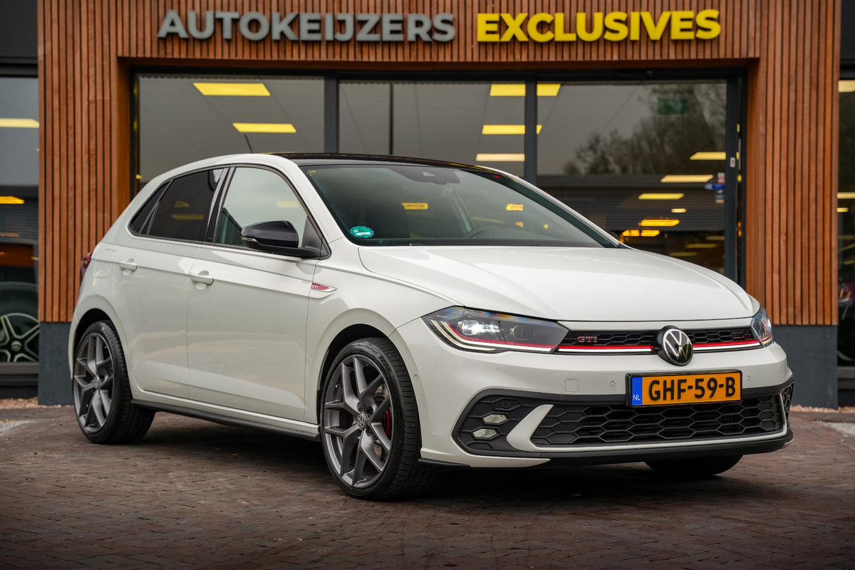 Volkswagen Polo 2.0 TSI GTI IQ Light Adapt. Cruise Beats Virtual Dash DAB+ Keyless 18''LM Facelift Volkswagen Polo 2.0 TSI GTI IQ Light Adapt. Cruise Beats Virtual Dash DAB+ Keyless 18''LM Facelift