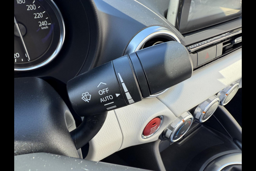 Mazda MX-5 2.0 SkyActiv-G 184 Sakura | WIT LEDER | RODE SOFTTOP | DEALERONDERHOUDEN |