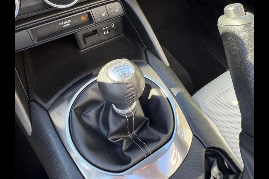 Mazda MX-5 2.0 SkyActiv-G 184 Sakura | WIT LEDER | RODE SOFTTOP | DEALERONDERHOUDEN |