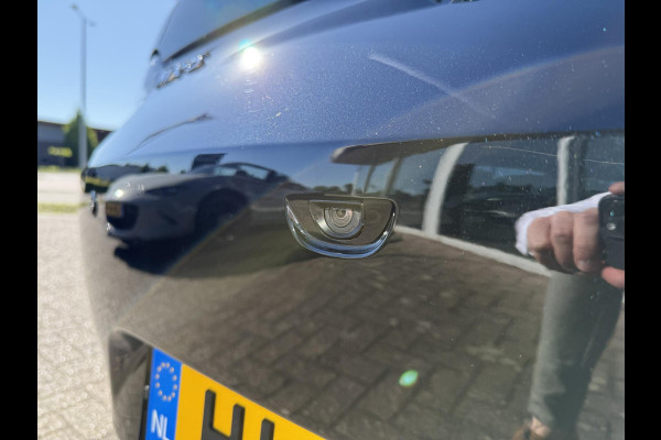 Mazda MX-5 2.0 SkyActiv-G 184 Sakura | WIT LEDER | RODE SOFTTOP | DEALERONDERHOUDEN |