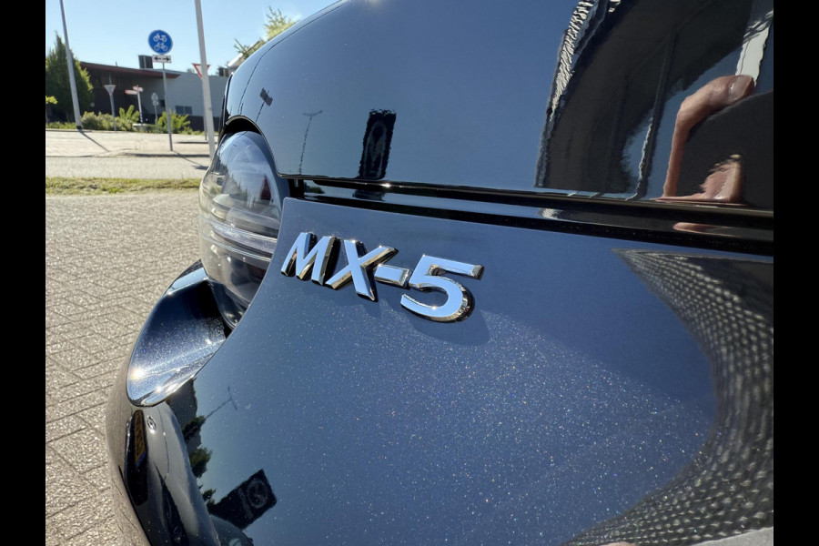 Mazda MX-5 2.0 SkyActiv-G 184 Sakura | WIT LEDER | RODE SOFTTOP | DEALERONDERHOUDEN |