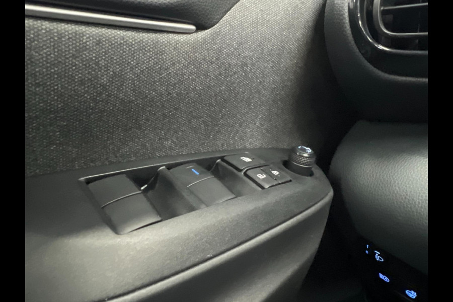 Toyota Yaris 1.5 Hybrid | Lane | Carplay | Camera | Cruise |