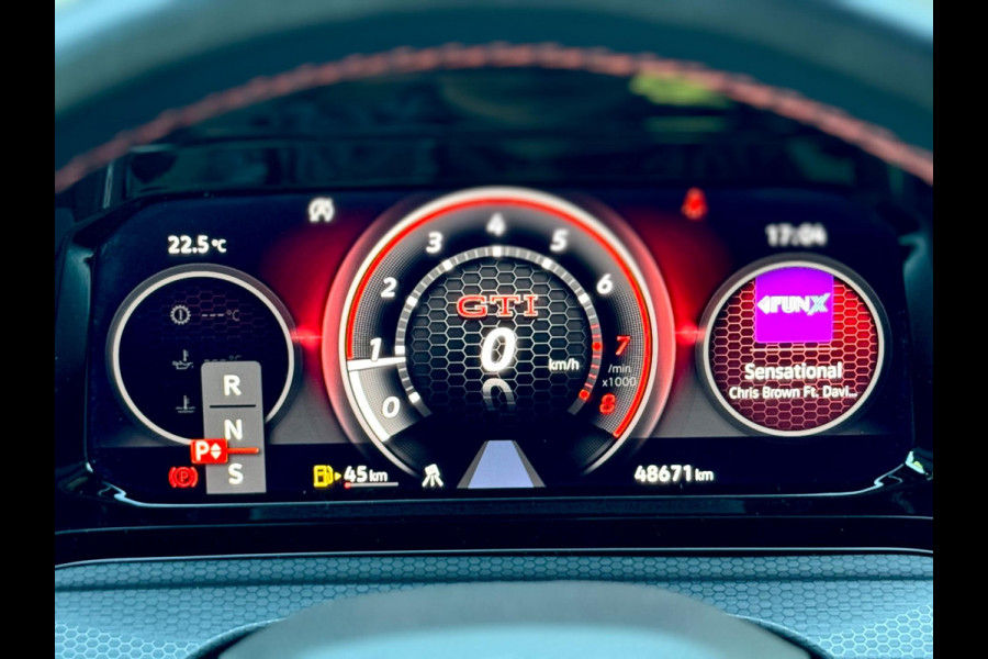 Volkswagen Golf 2.0 TSI GTI Clubsport Pano/H&K/HuD/Matrix