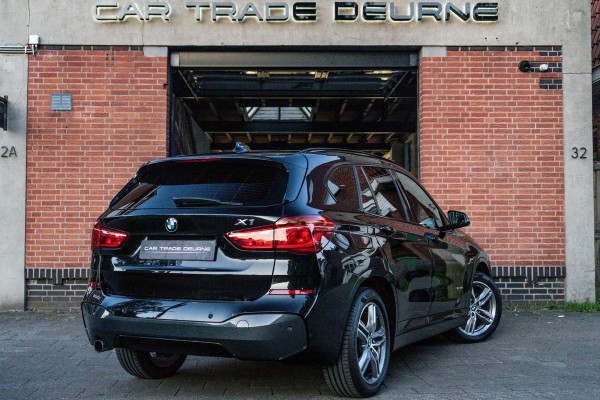 BMW X1 sDrive18i High Executive M-Sport Navi / Cruise / PDC