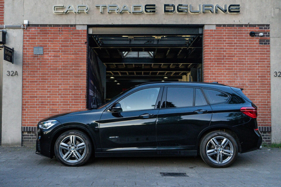 BMW X1 sDrive18i High Executive M-Sport Navi / Cruise / PDC