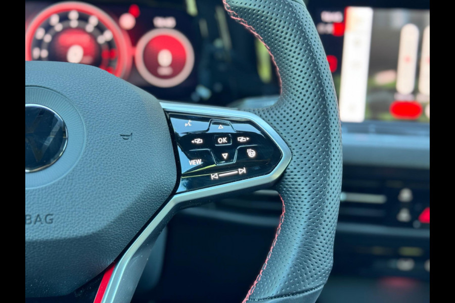 Volkswagen Golf 2.0 TSI GTI Pano/H&K/Camera/BTW!