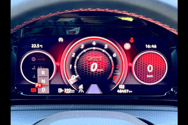 Volkswagen Golf 2.0 TSI GTI Pano/H&K/Camera/BTW!