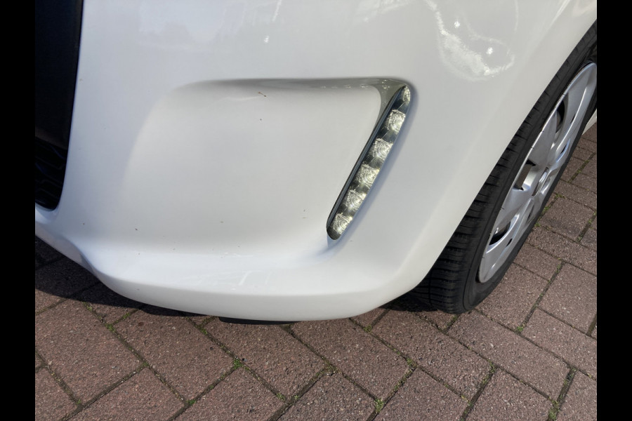 Citroën C1 1.0 VTi Feel Comfort Look 5-drs. AIRCO/MEDIA/PRIVACYGLASS