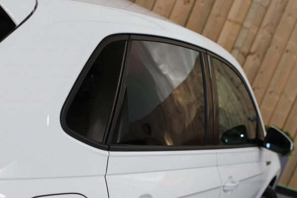 Volkswagen Polo 1.0 TSI R-Line *Led*Stoelverwarming*DSG*Navi*