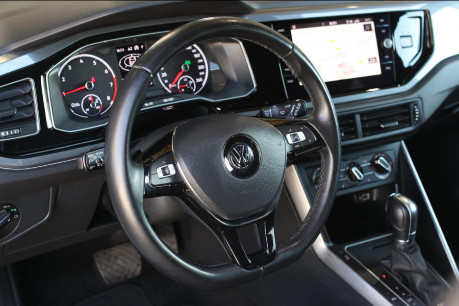 Volkswagen Polo 1.0 TSI R-Line *Led*Stoelverwarming*DSG*Navi*