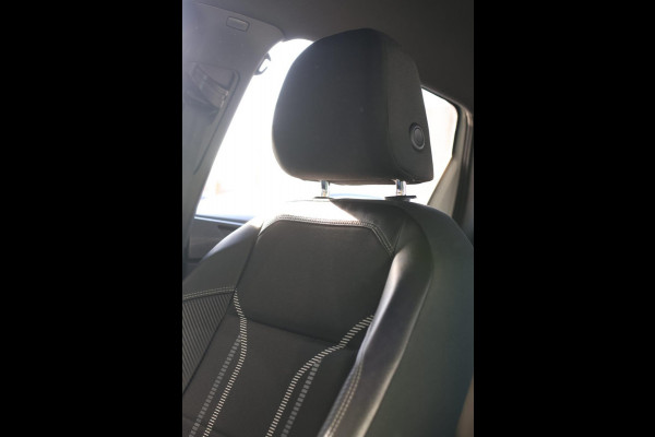 Volkswagen Polo 1.0 TSI R-Line *Led*Stoelverwarming*DSG*Navi*