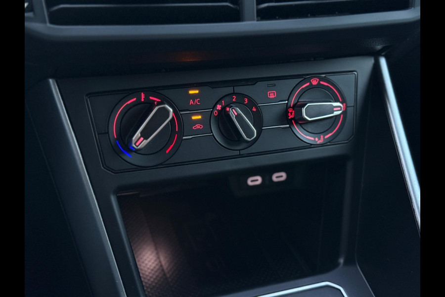 Volkswagen Polo 1.0 TSI Active CarPlay Camera DSG