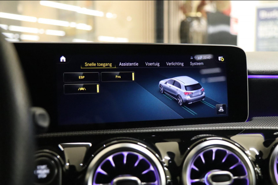Mercedes-Benz A-Klasse 220 Premium Plus Pano/Memory/Sfeer/Camera/Laneassist/BOMVOL