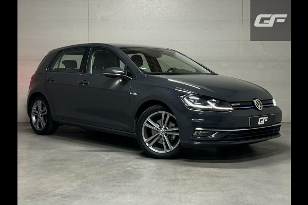 Volkswagen Golf 1.5 TSI 17'' R-Line Massage ACC Carplay NAP