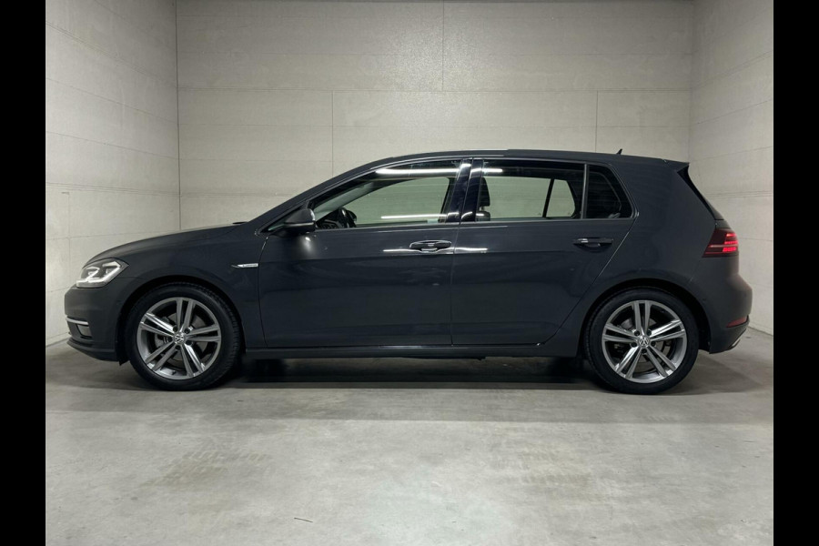 Volkswagen Golf 1.5 TSI 17'' R-Line Massage ACC Carplay NAP