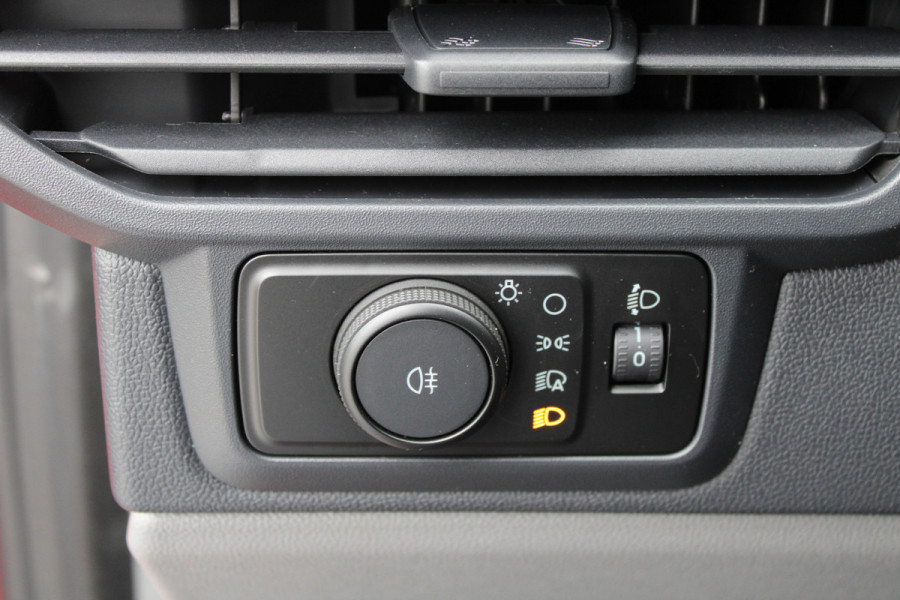 Ford Transit Custom 320 2.0 TDCI L2H1 Trend 136pk - 2x Schuifdeur - Carplay - Camera - Stoelverwarming - LED - 70l tank - Rijklaar