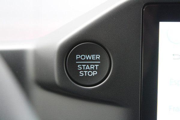 Ford Transit Custom 320 2.0 TDCI L2H1 Trend 136pk - 2x Schuifdeur - Carplay - Camera - Stoelverwarming - LED - 70l tank - Rijklaar