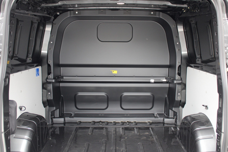 Ford Transit Custom 320 2.0 TDCI L2H1 Trend DC 150 pk - LED Koplampen - 5 Zits - 2x Schuifdeur - Stoelverwarming - Privacyglass