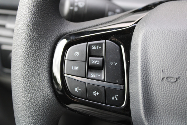 Ford Transit Custom 320 2.0 TDCI L2H1 Trend DC 150 pk - LED Koplampen - 5 Zits - 2x Schuifdeur - Stoelverwarming - Privacyglass