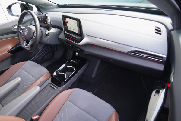 Volkswagen ID.4 Max 77 kWh / 1e Eigenaar / Incl. BTW / 118dkm NAP / Camera / Navigatie / Stoelverw.