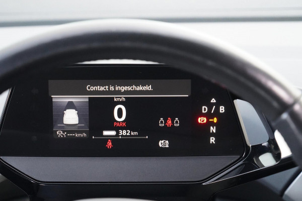Volkswagen ID.4 Max 77 kWh / 1e Eigenaar / Incl. BTW / 118dkm NAP / Camera / Navigatie / Stoelverw.