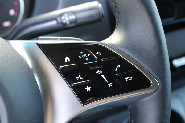Mercedes-Benz Sprinter 317CDI L2H2 Select - LED - Mbux 10 - 3.5t Trekhaak - Geveerde Stoel - Betimmering - Camera - Carplay - Bind spot - Cruise - Rijk
