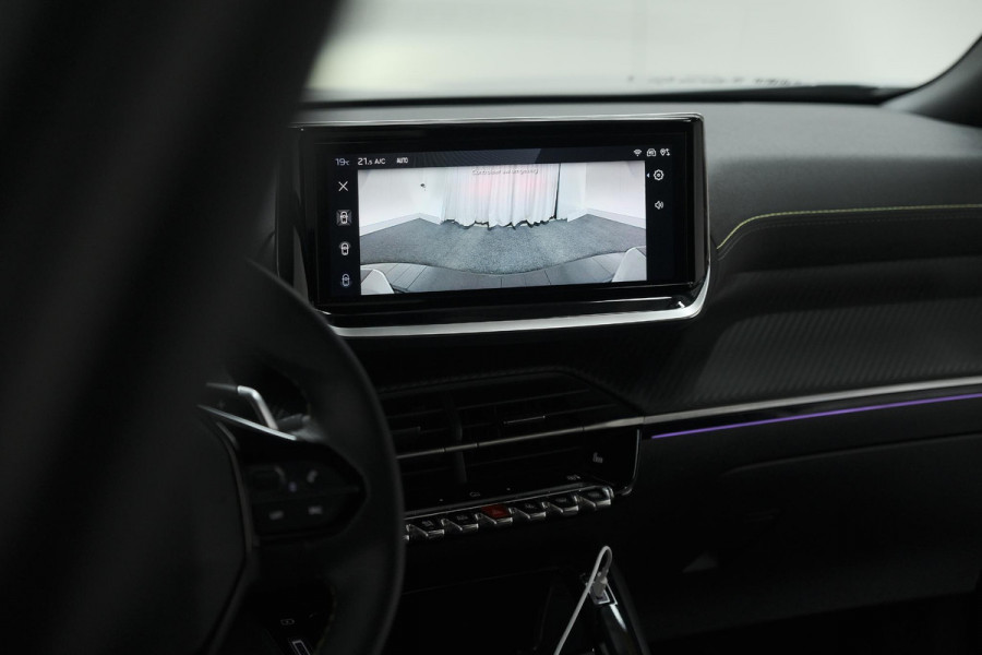 Peugeot 2008 PureTech 130 EAT8 GT | 360 Camera | Adaptieve Cruise Control | Dodehoekdetectie | Apple Carplay