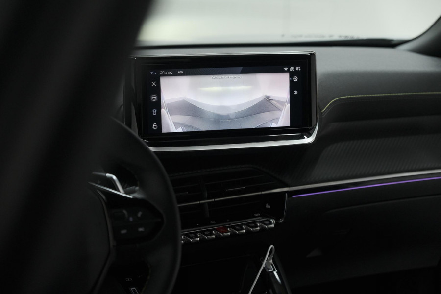 Peugeot 2008 PureTech 130 EAT8 GT | 360 Camera | Adaptieve Cruise Control | Dodehoekdetectie | Apple Carplay
